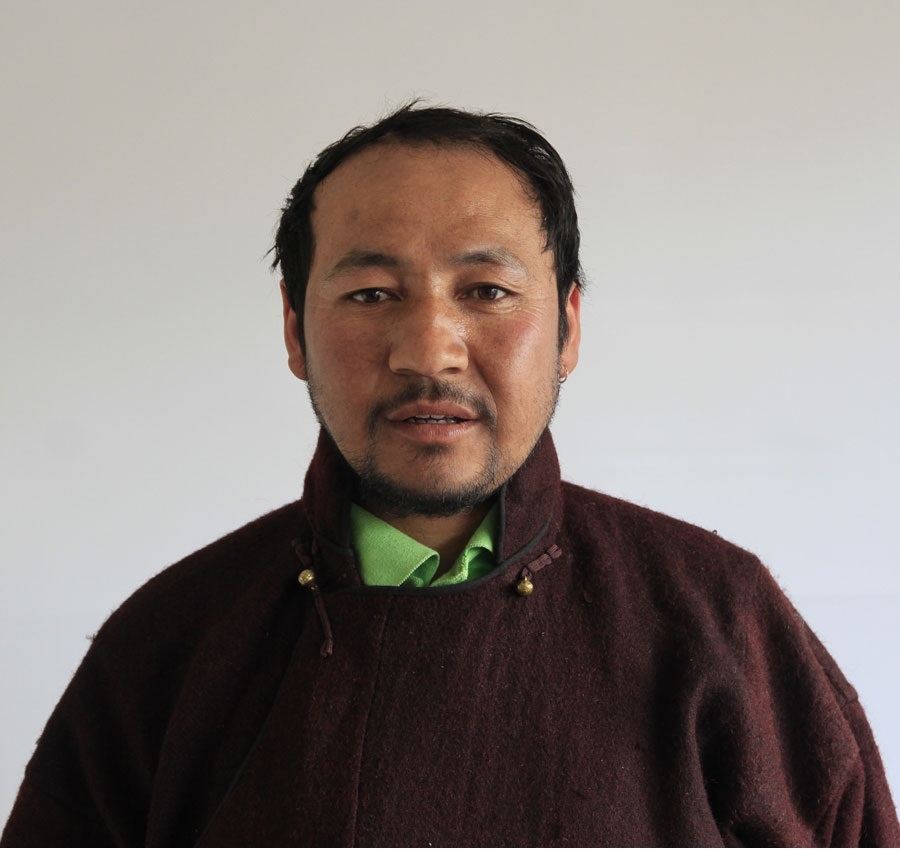 Nawang Samstan