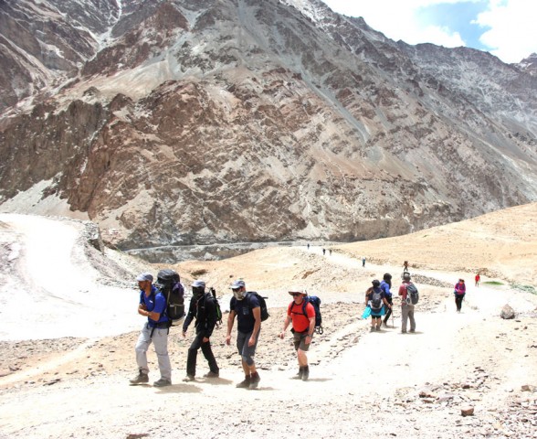 Zingchen to Chilling Trek (Camping)